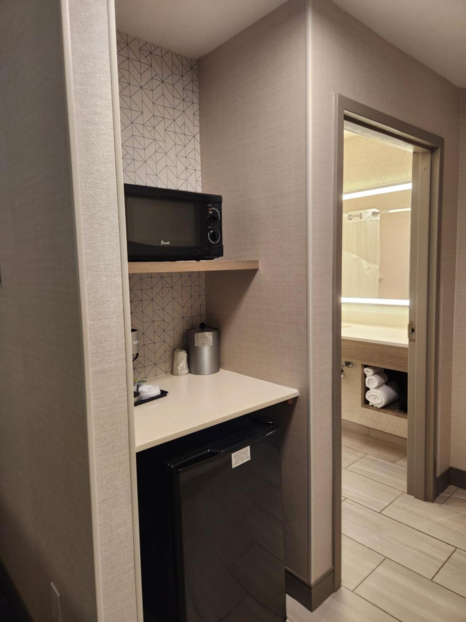 Holiday Inn Express Hotel & Suites Crawfordsville By Ihg Bagian luar foto