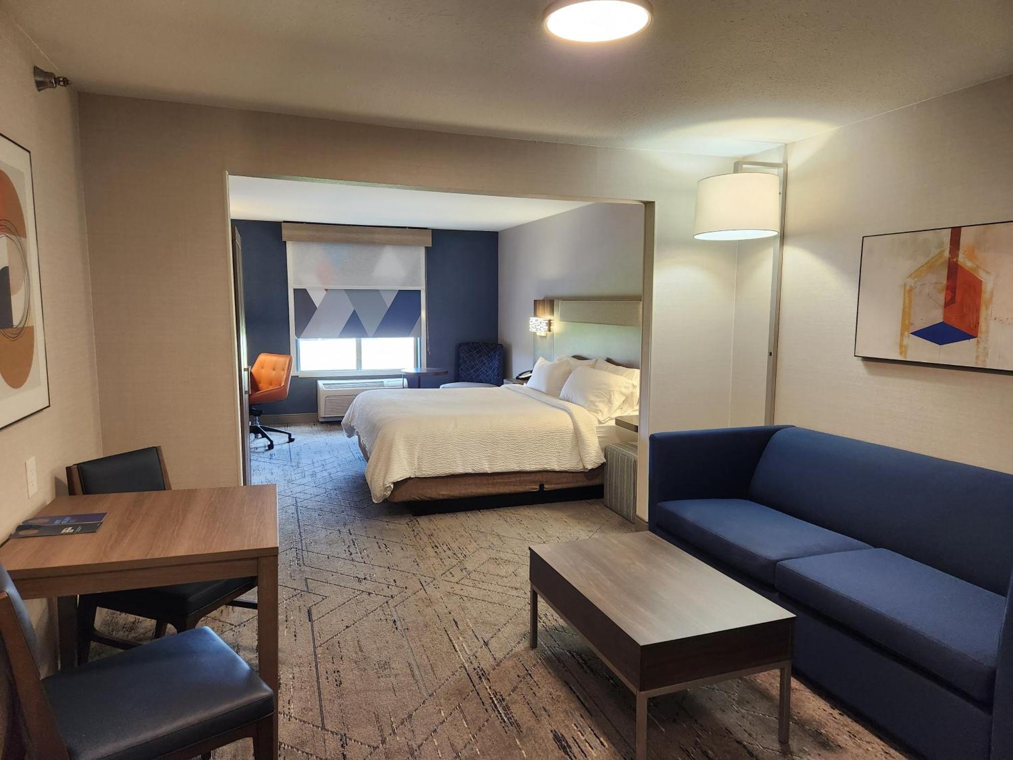 Holiday Inn Express Hotel & Suites Crawfordsville By Ihg Bagian luar foto
