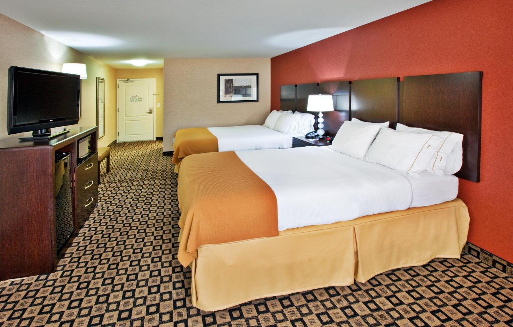 Holiday Inn Express Hotel & Suites Crawfordsville By Ihg Bagian luar foto
