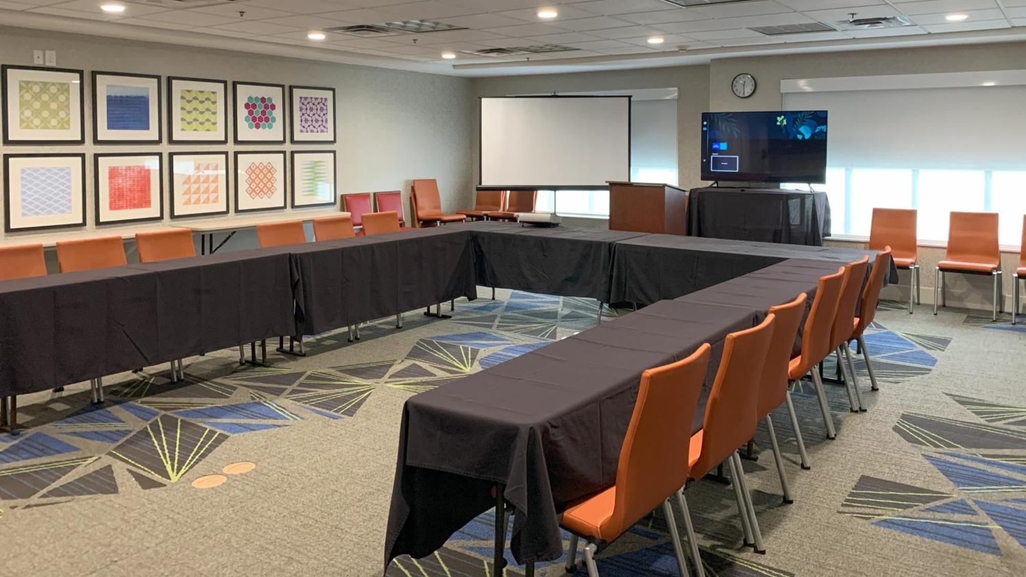 Holiday Inn Express Hotel & Suites Crawfordsville By Ihg Bagian luar foto