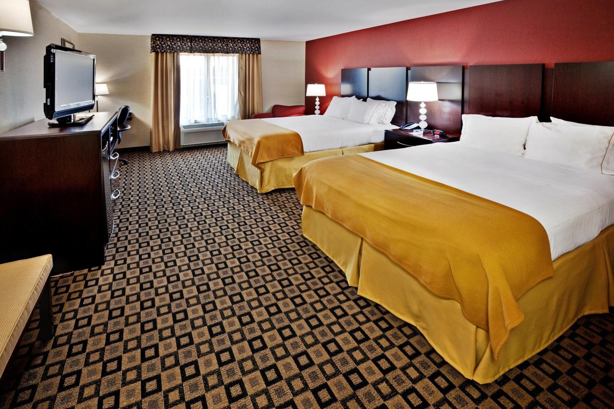 Holiday Inn Express Hotel & Suites Crawfordsville By Ihg Bagian luar foto