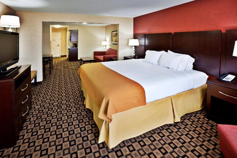 Holiday Inn Express Hotel & Suites Crawfordsville By Ihg Bagian luar foto